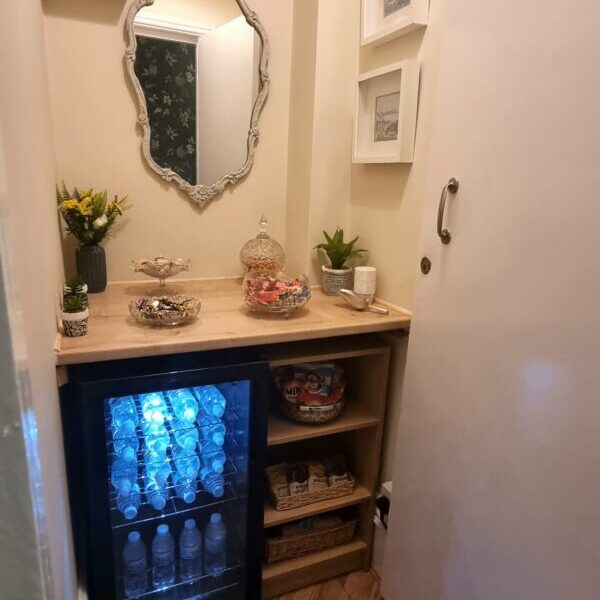 The guests' pantry with chilled drinks and treats